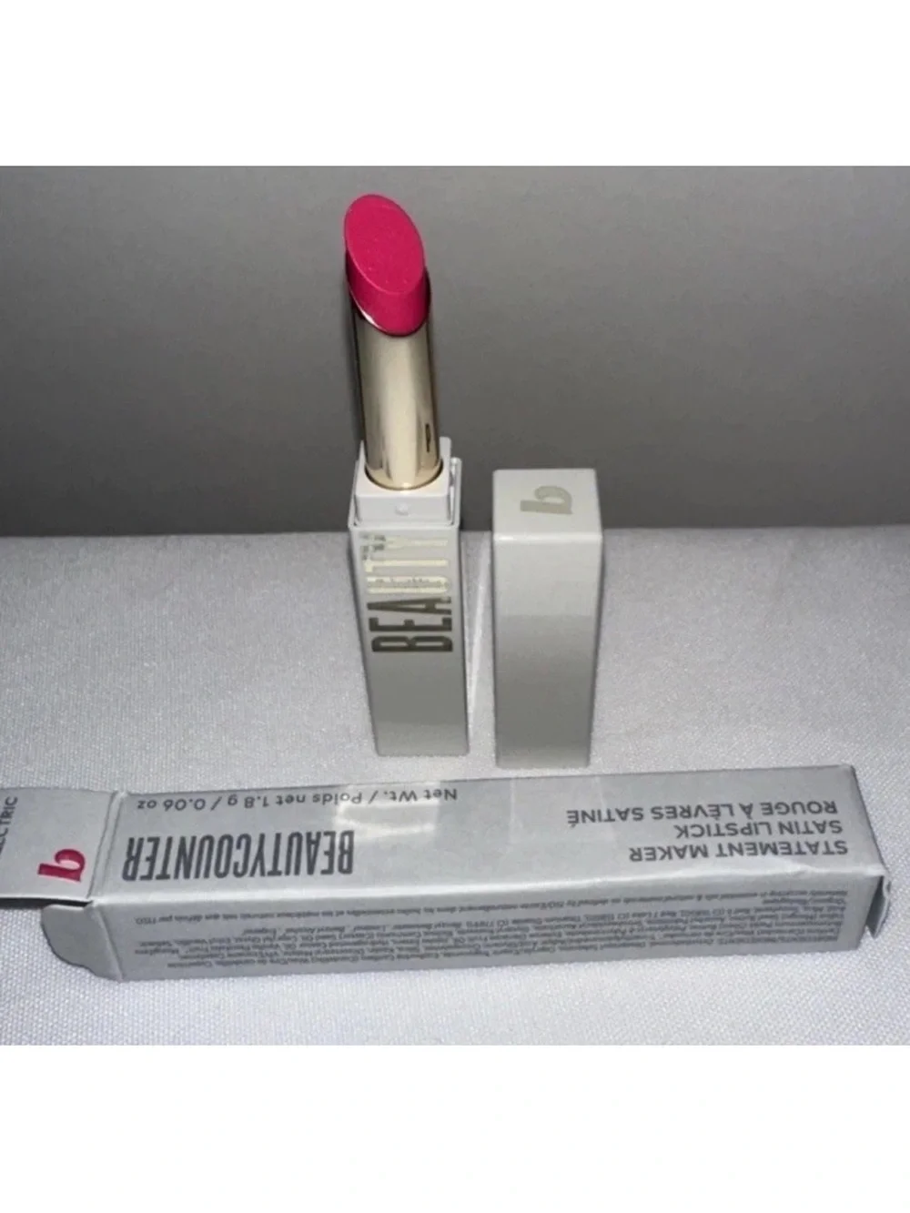 Beautycounter Statement Maker Satin Lipstick Electric Bright Pink 0.06 oz